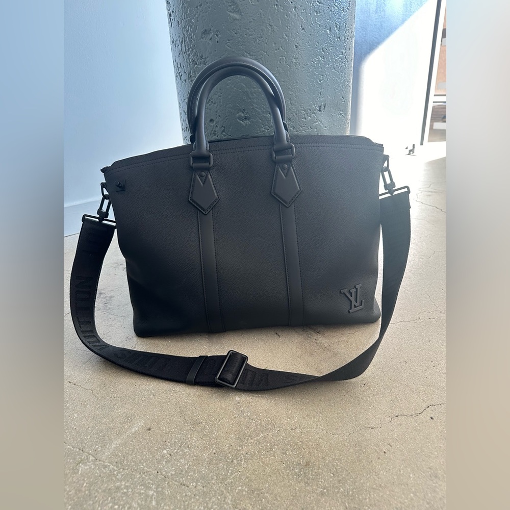 Louis Vuitton Lock it Tote